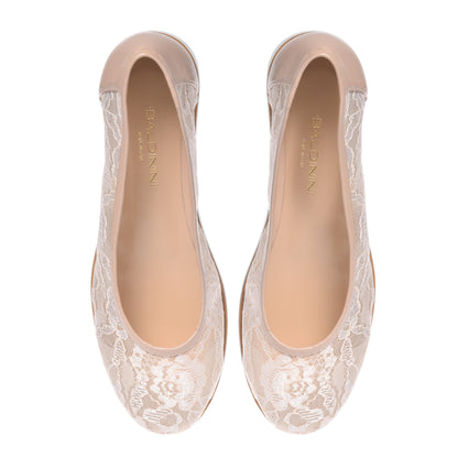 Ballerines en dentelle nude