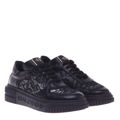 Sneakers noires en dentelle