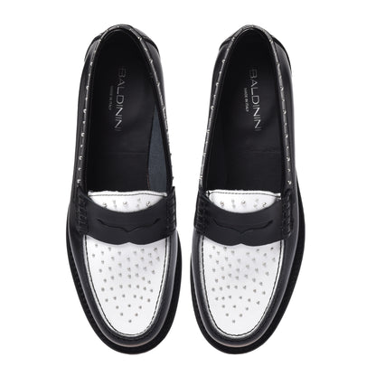 Mocassins noir et blanc en cuir de veau brillant