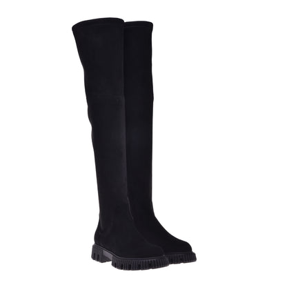 Boots in black eco-leather and suede