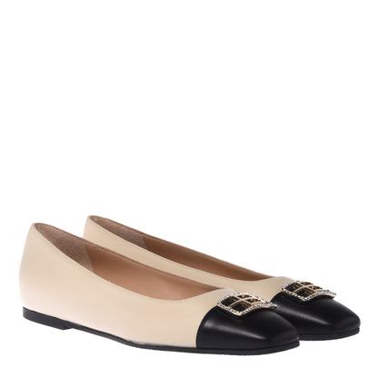 Ballerines en cuir noir et vanille