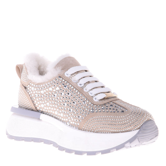 Baskets en strass et daim vanille