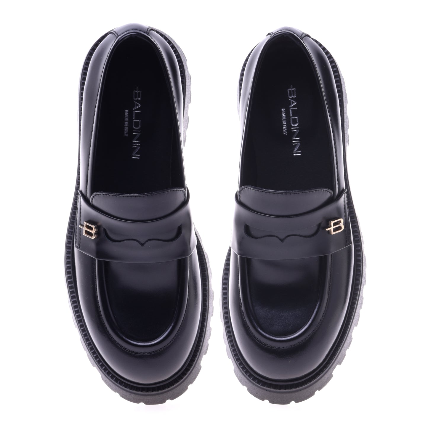 Mocassins noirs en cuir de veau brillant