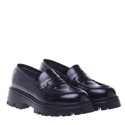 Mocassins noirs en cuir de veau brillant