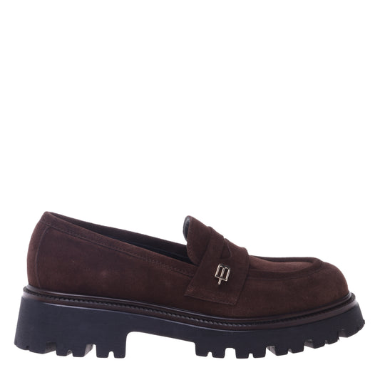 Mocassins brun foncé en daim