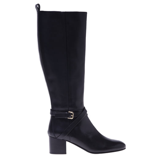 Bottes noires en cuir