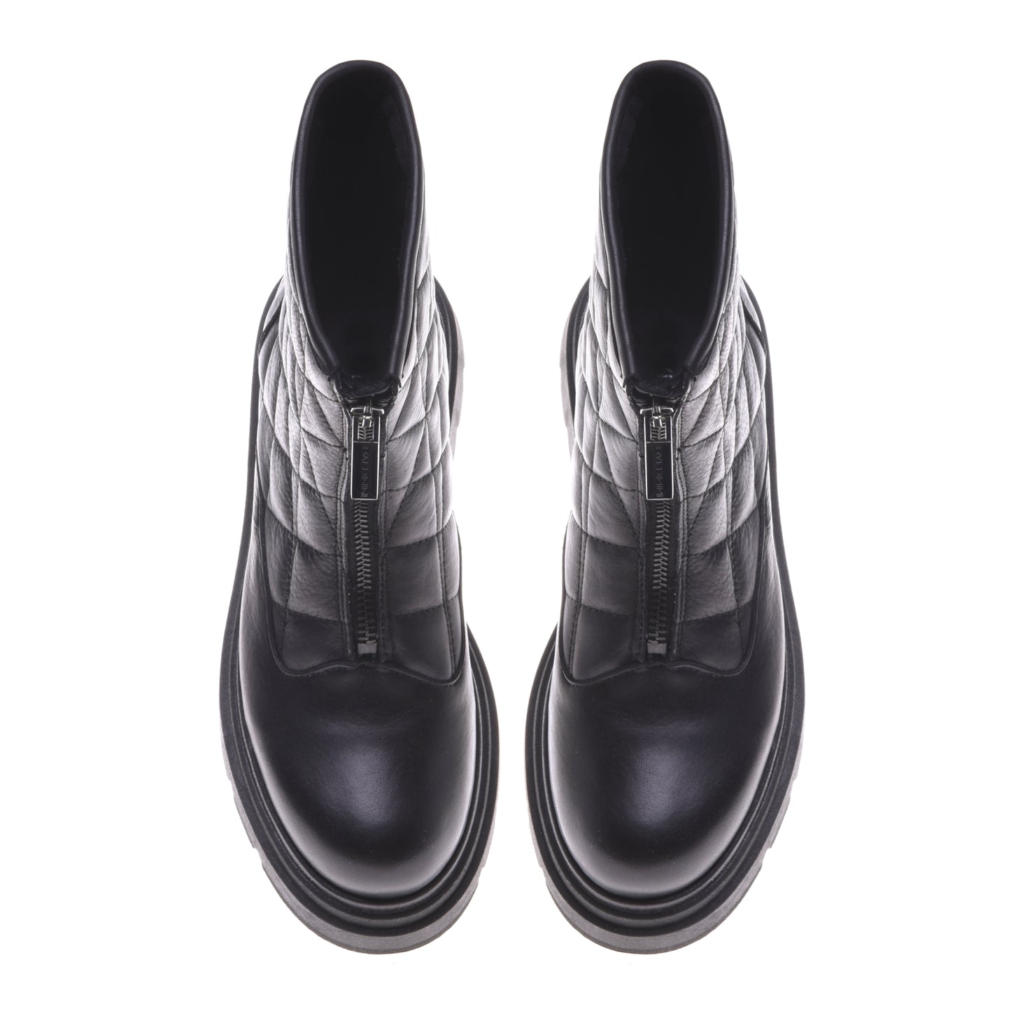 Bottines en cuir matelassé noir