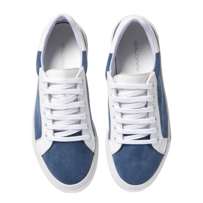 Sneaker en cuir suédé jean