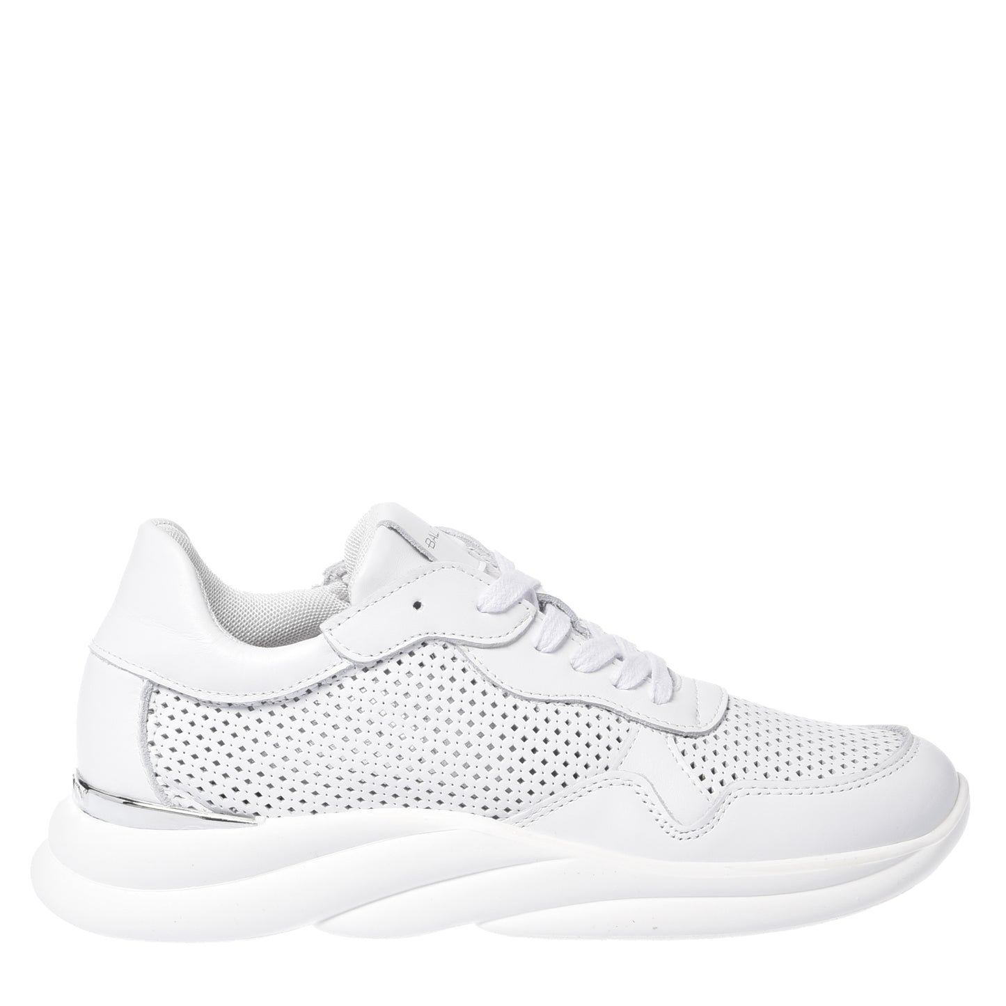 Sneaker en cuir perforé blanc