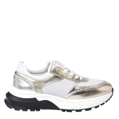 Sneaker en nappa or clair et mesh blanc