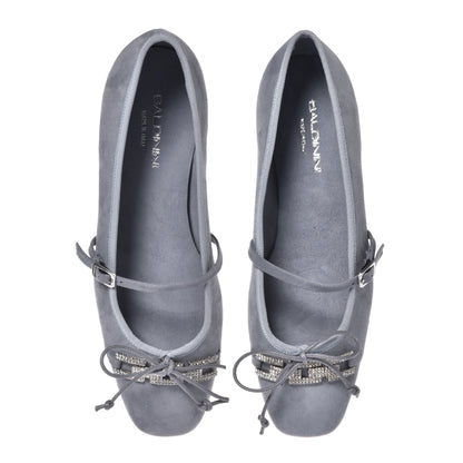 Light gray suede ballerina