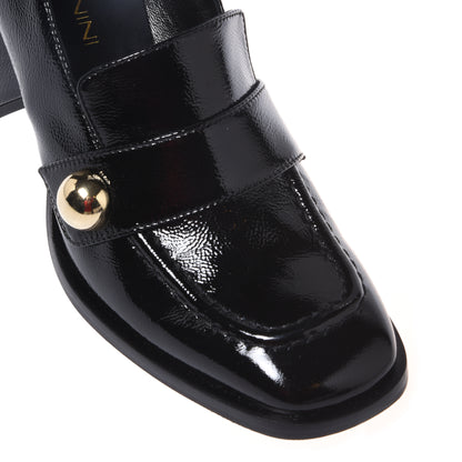 Black heeled loafers in naplak