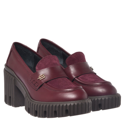 Mocassins bordeaux en daim et cuir