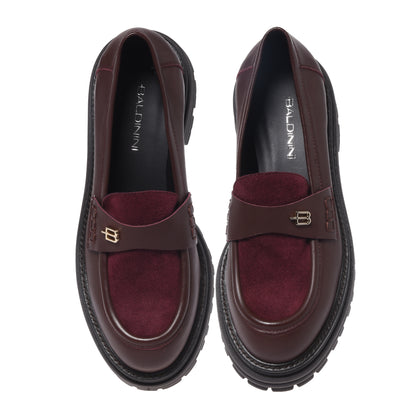 Mocassins bordeaux en daim et cuir