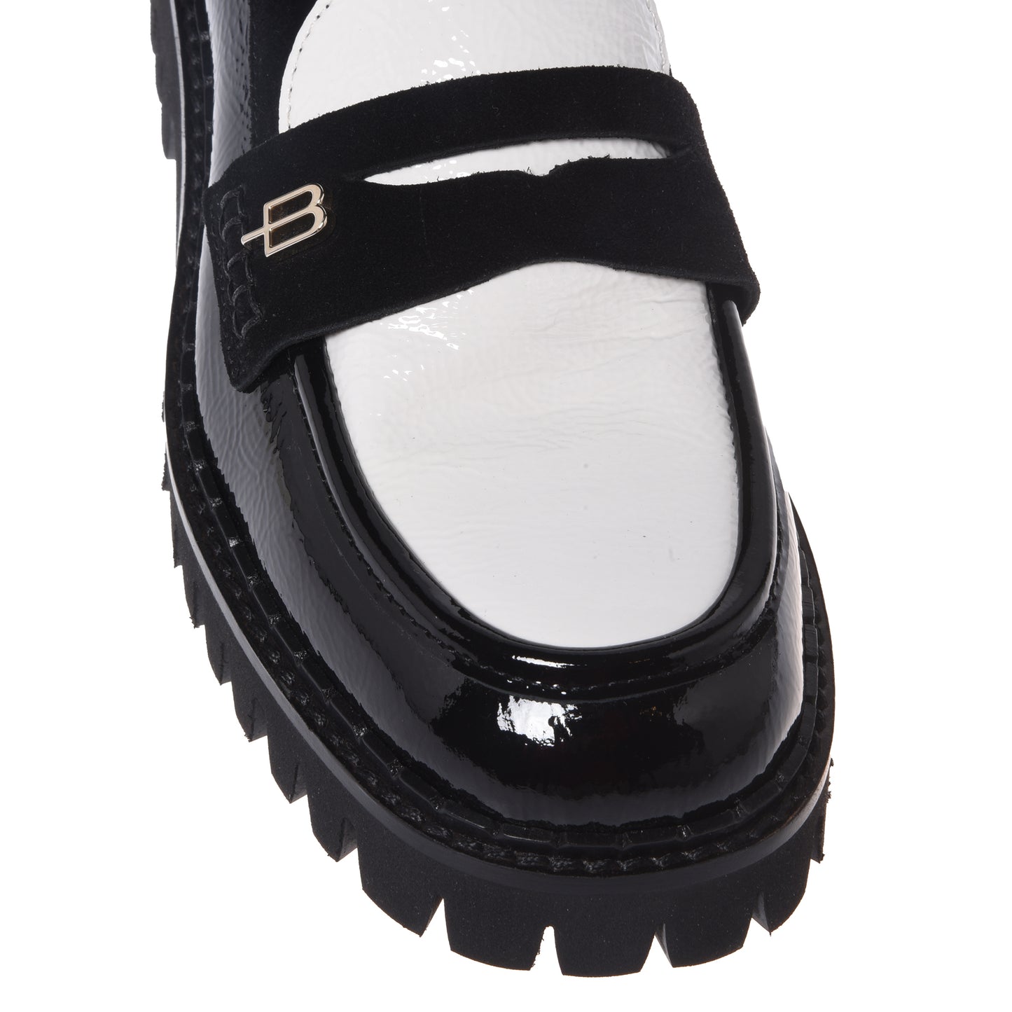 Mocassins noir et blanc en naplak