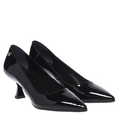 Décolleté in vernice nera