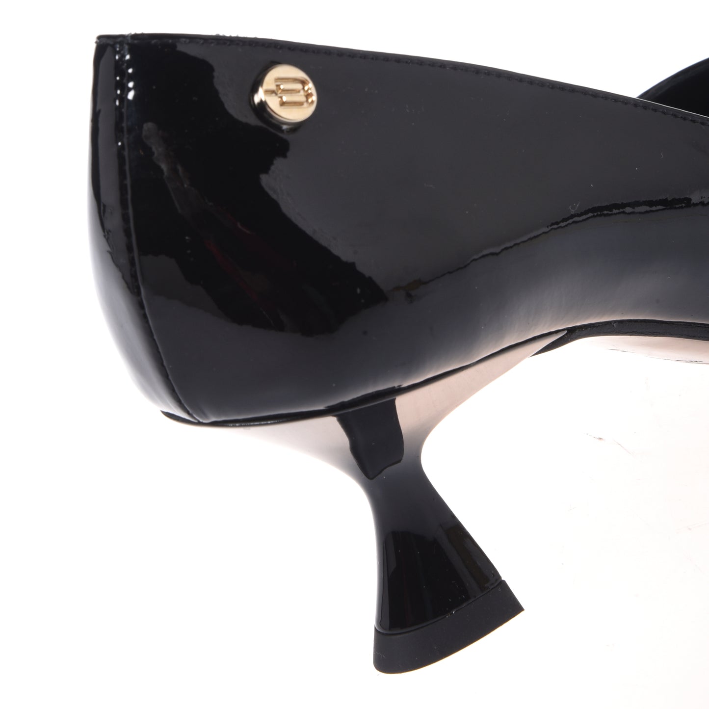 Décolleté in vernice nera