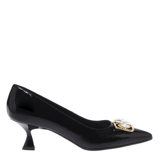 Black naplak pumps