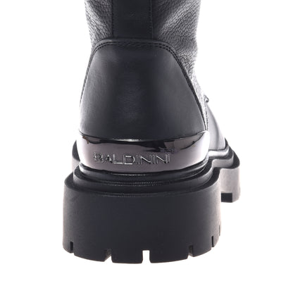Black leather and tumbled leather boot