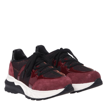 Burgundy sneakers in suede and stretch fabric