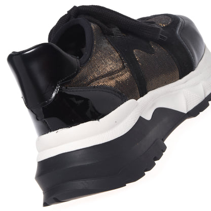 Black sneakers in patent leather and stretch fabric