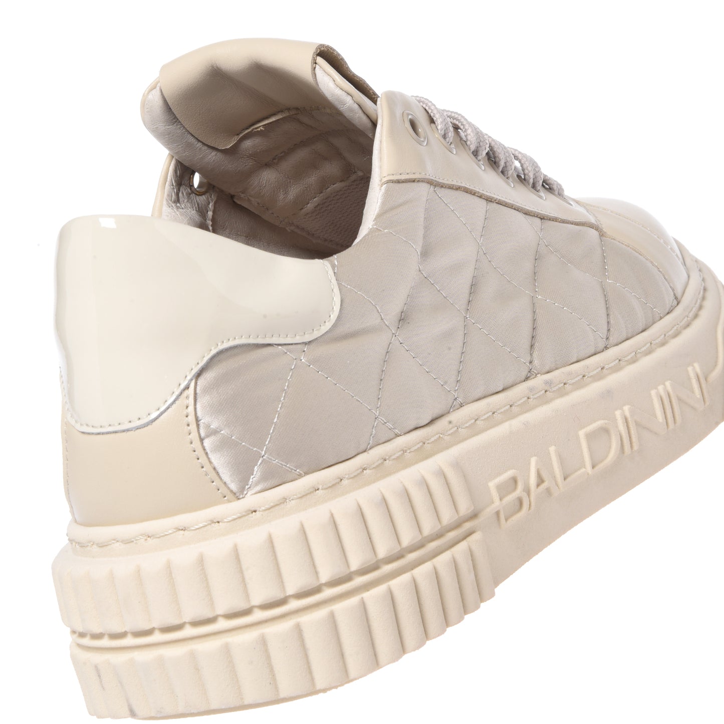 Vanilla quilted fabric sneakers