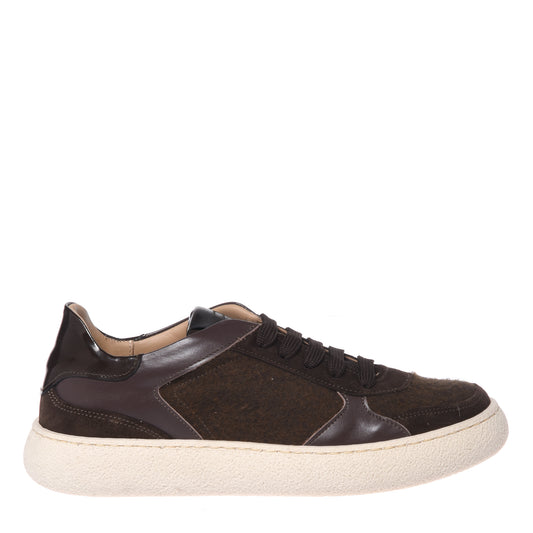 Sneakers marron foncé en daim et tissu laine