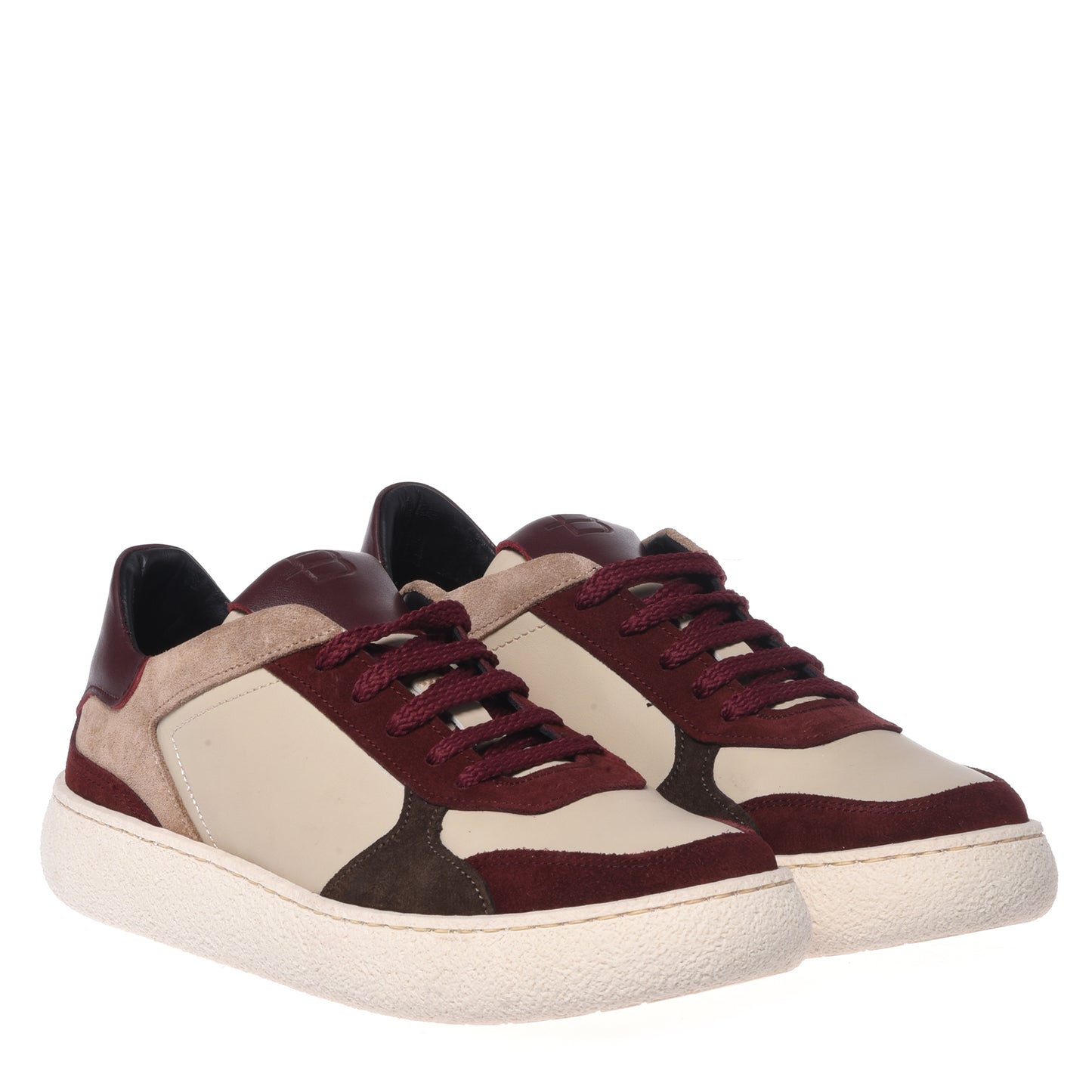 Sneakers in pelle scamosciata bordeaux e pelle color carne