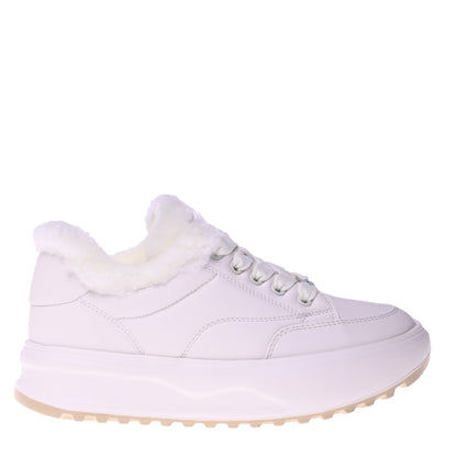 White leather sneaker