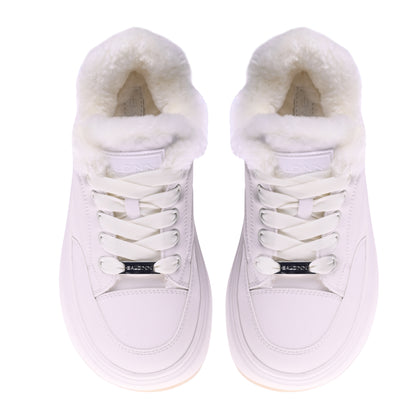 White leather sneaker