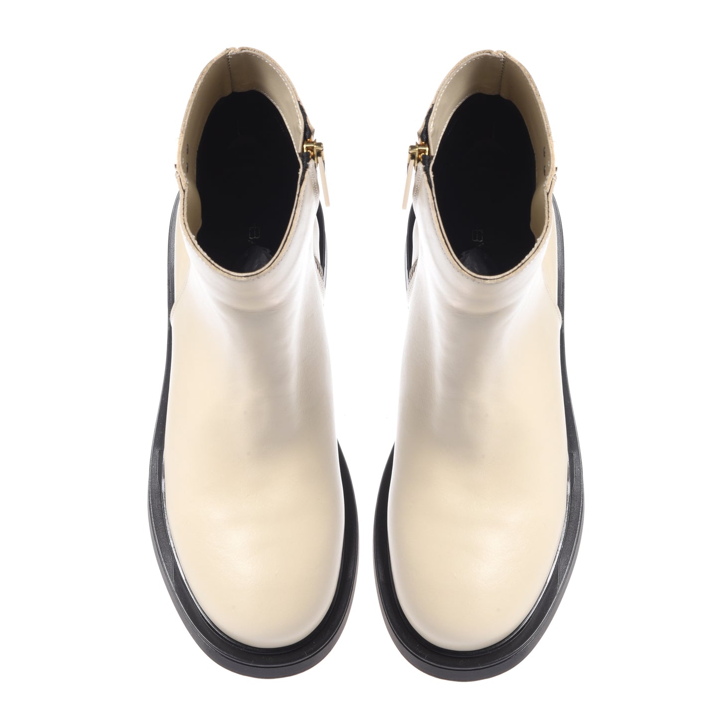 Vanilla leather ankle boots