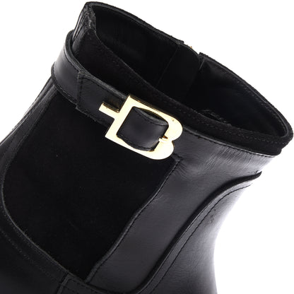 Stivaletti in pelle nera