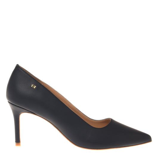 Blue leather pump