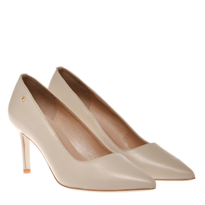 Nude leather pumps
