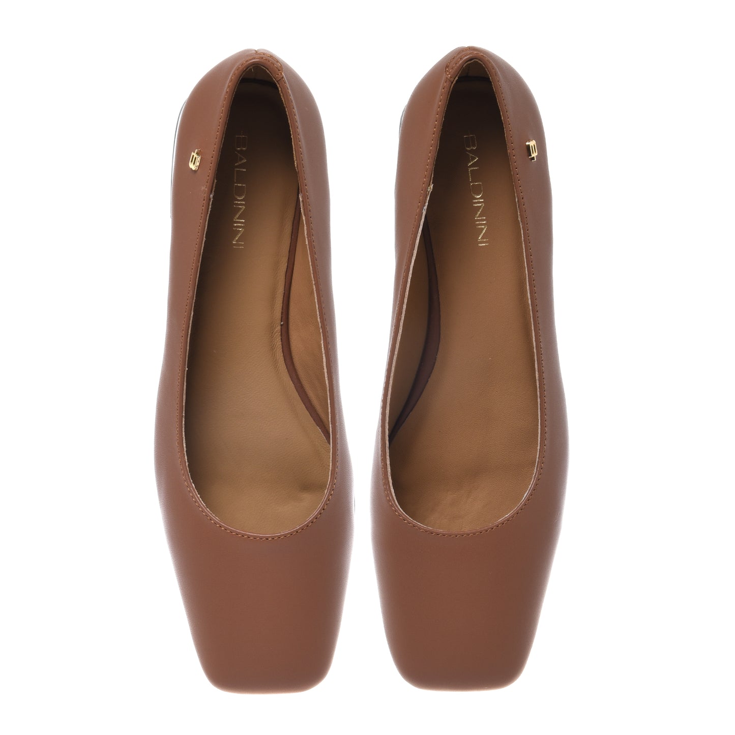 Brown leather and black patent leather court shoe