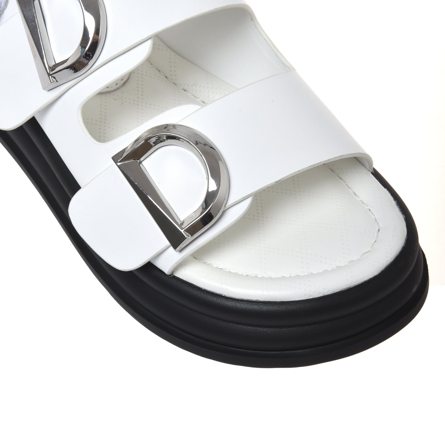 Sandale en cuir blanc