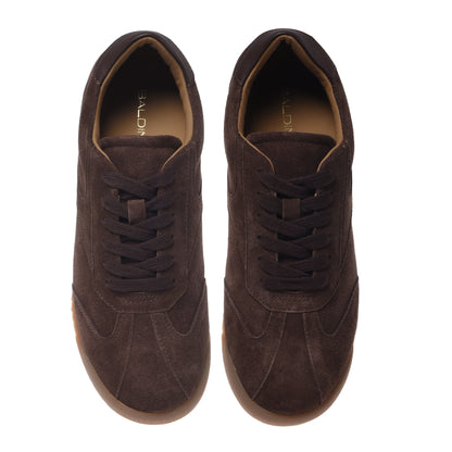 Baskets en daim marron foncé