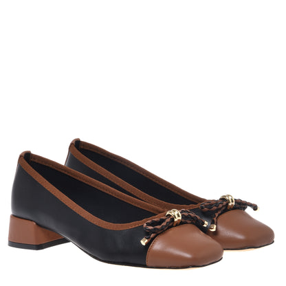 Brown and black nappa leather pump