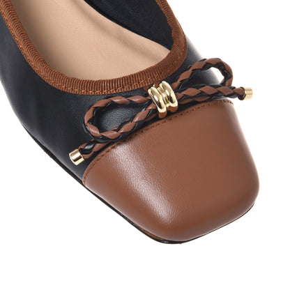 Brown and black nappa leather pump
