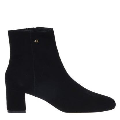 Bottine en cuir noir