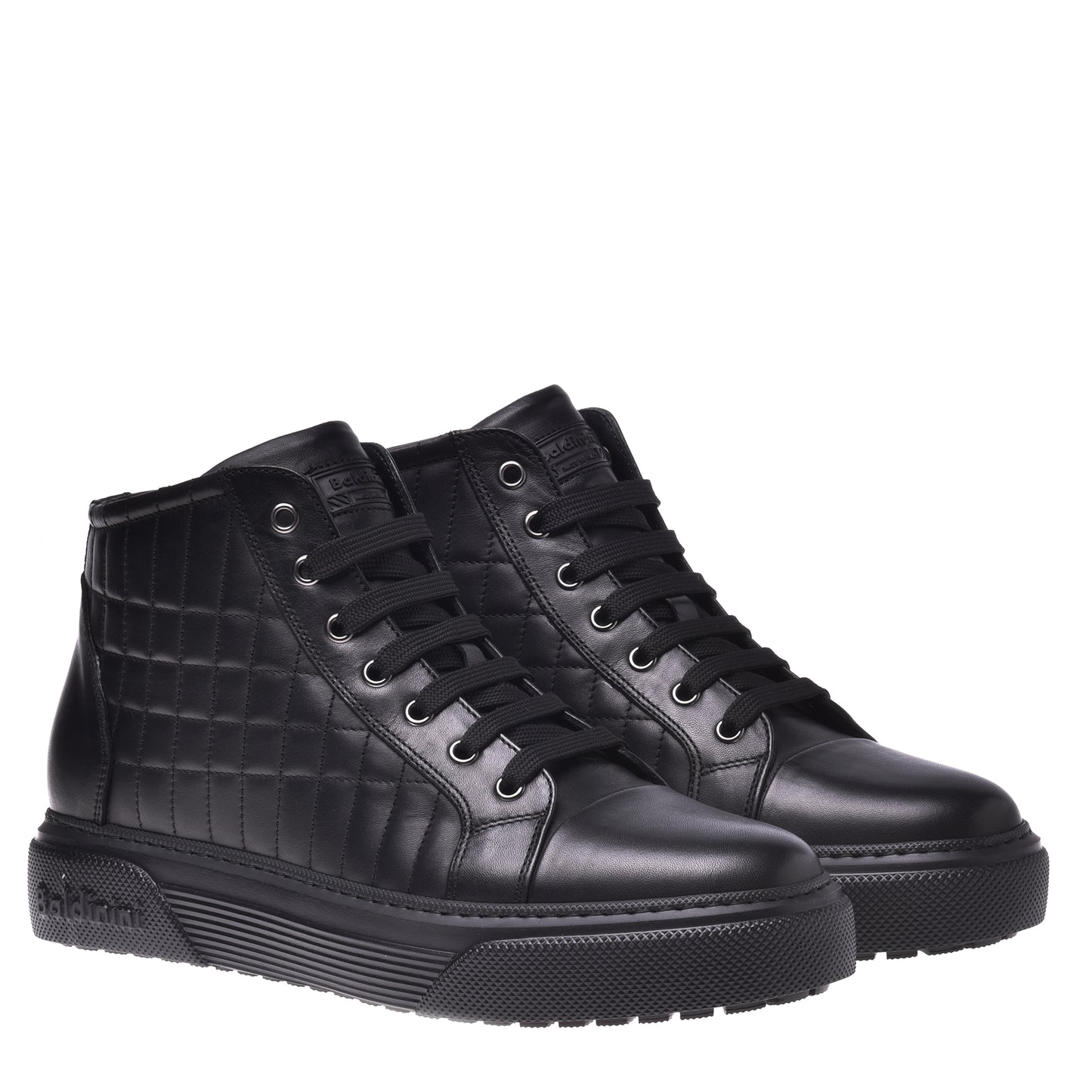 Sneakers mi-hautes en cuir noir matelassé