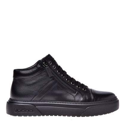 Sneakers mi-hautes en cuir foulonné noir