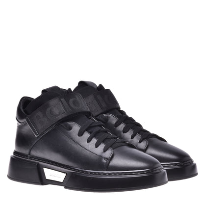 Sneakers montantes en cuir noir