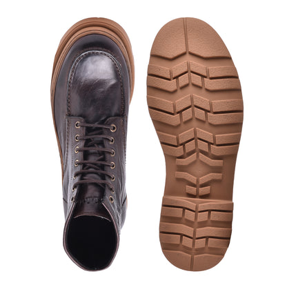 Aged leather ankle boot in dark brown