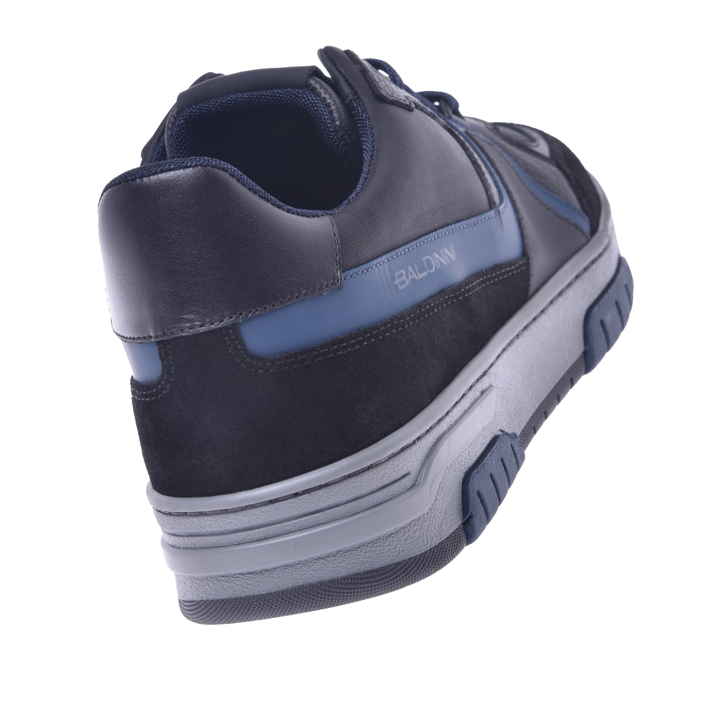 Baskets basses en cuir et tissu gris