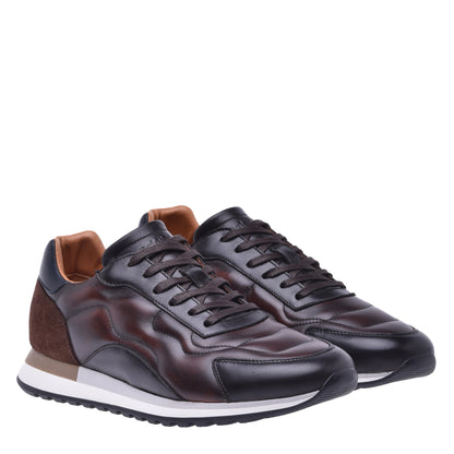 Baskets basses en cuir de veau brun foncé