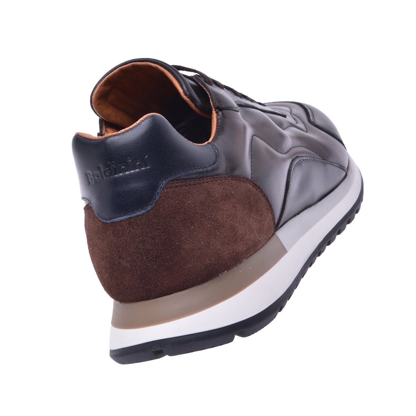 Baskets basses en cuir de veau brun foncé