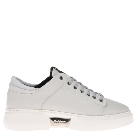 Basket basse en cuir foulonné crème