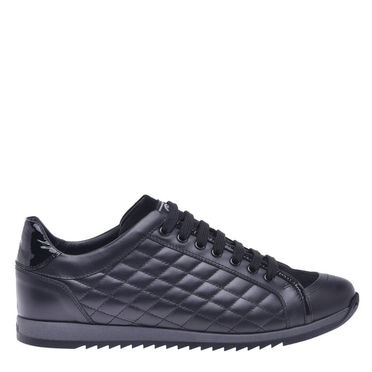 Basket basse en cuir de veau matelassé noir