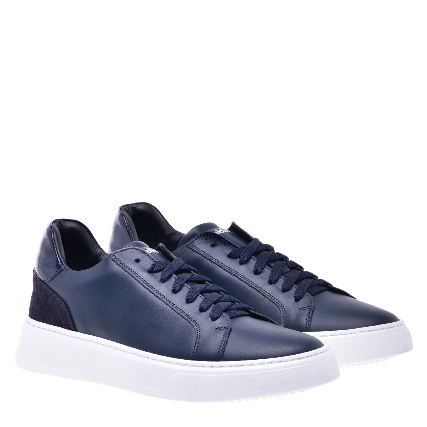 Baskets basses en nappa bleu